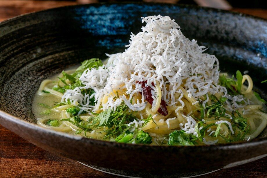 静岡県産しらすとくたくたブロッコリーのアーリオオーリオ