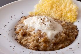 ストラッチャテッラのとろけるチーズリゾット