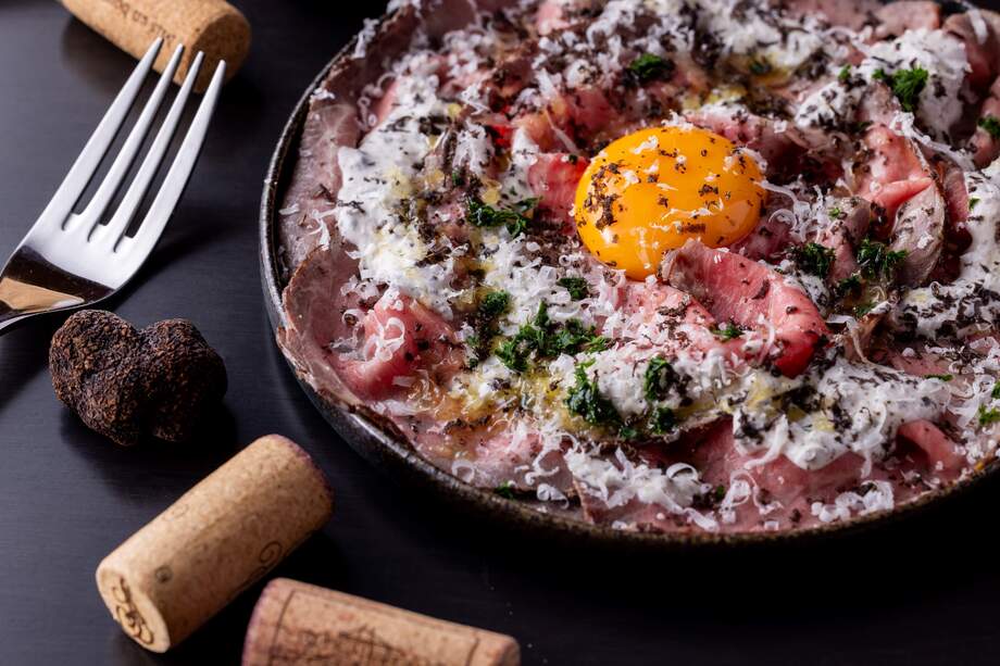 黒毛和牛のカルパッチョ　トリュフソース