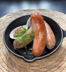 ソーセージ盛り合わせ