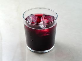赤ぶどうジュース