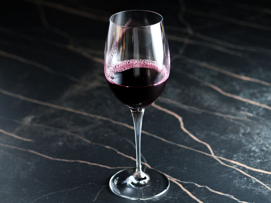 グラスワイン赤（ウインダム・E BIN555）