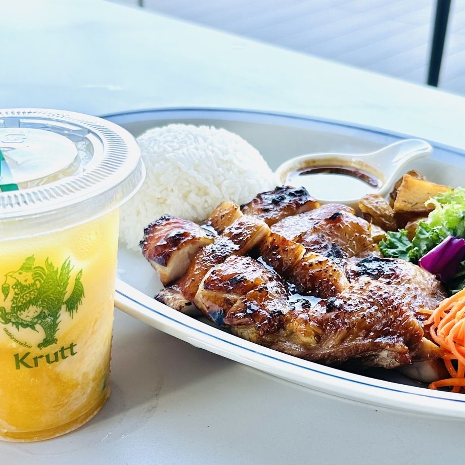 ガイヤーンプレート　マンゴージュース付（1500）