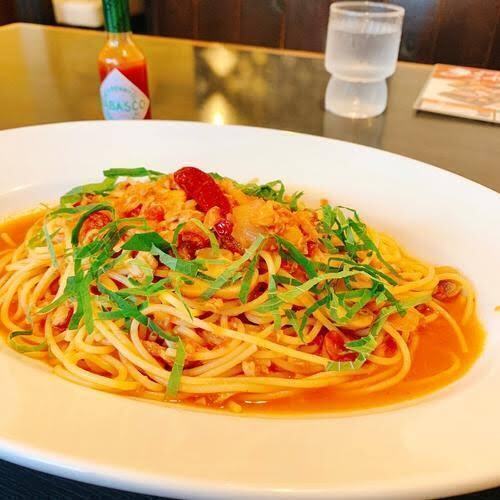 ツナと大葉のトマトソース