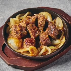 【冬メニュー】ワインで育った葡萄牛のステーキ