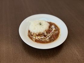 極上牛すじとろける特製ハヤシライス