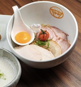 13時〜数量限定•白トリュフ香るふわわ塩つけ麺
