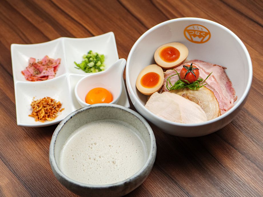 13時〜数量限定•限定白トリュフ香る4種のチーズふわわ塩つけ麺