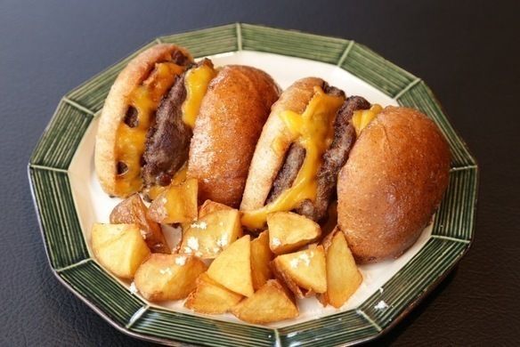 切ったやつダブルパティ