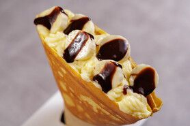 バナナカスタードチョコソース