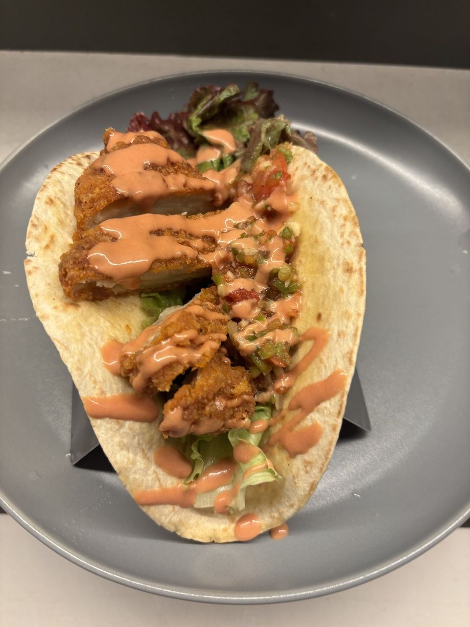 🌺12月限定沖縄フライドチキンサルサタコス🌺