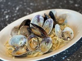 アサリとムール貝のボンゴレビアンコ　