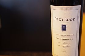 ボトル　赤：テキストブック カベルネ・ソーヴィニヨン　750ml（アメリカ）