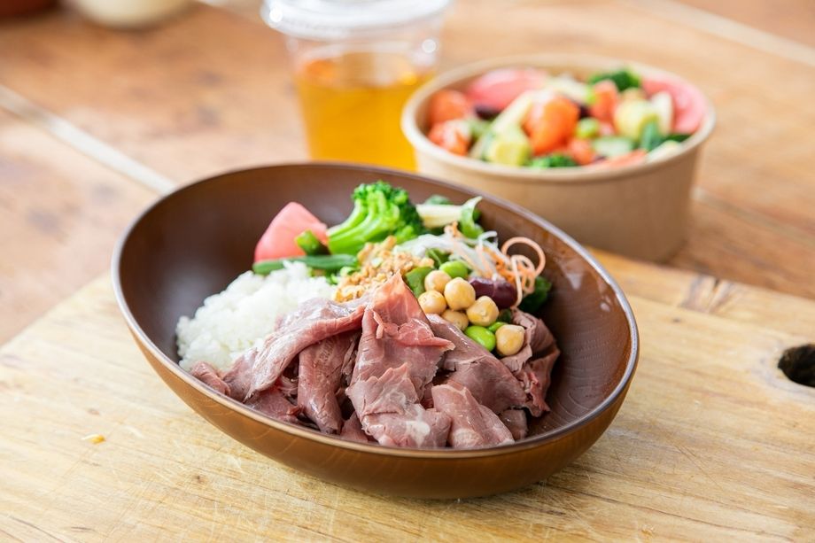 熟成ランプ肉のローストビーフオーバーライス