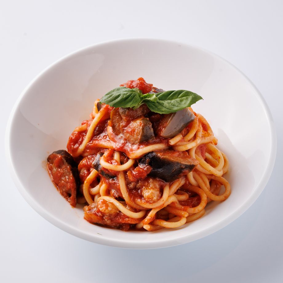 【選べるパスタセット】イタリア産トマトと茄子のスパイスポモドーロ　サラダ・ドリンク付き