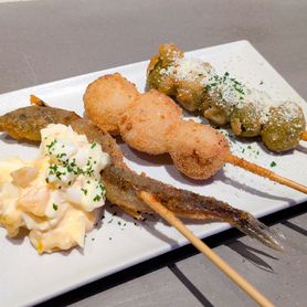 3本盛り合わせ【B】ししゃも／里芋／オリーブ