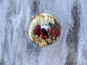 Super Yogurt Bowl ヨーグルトボウル