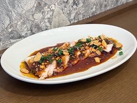 痺れラー油のスタミナ蒸し鶏