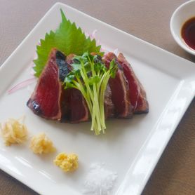 明神丸のかつおのタタキ