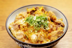 本気(まじ)で若鶏の親子丼