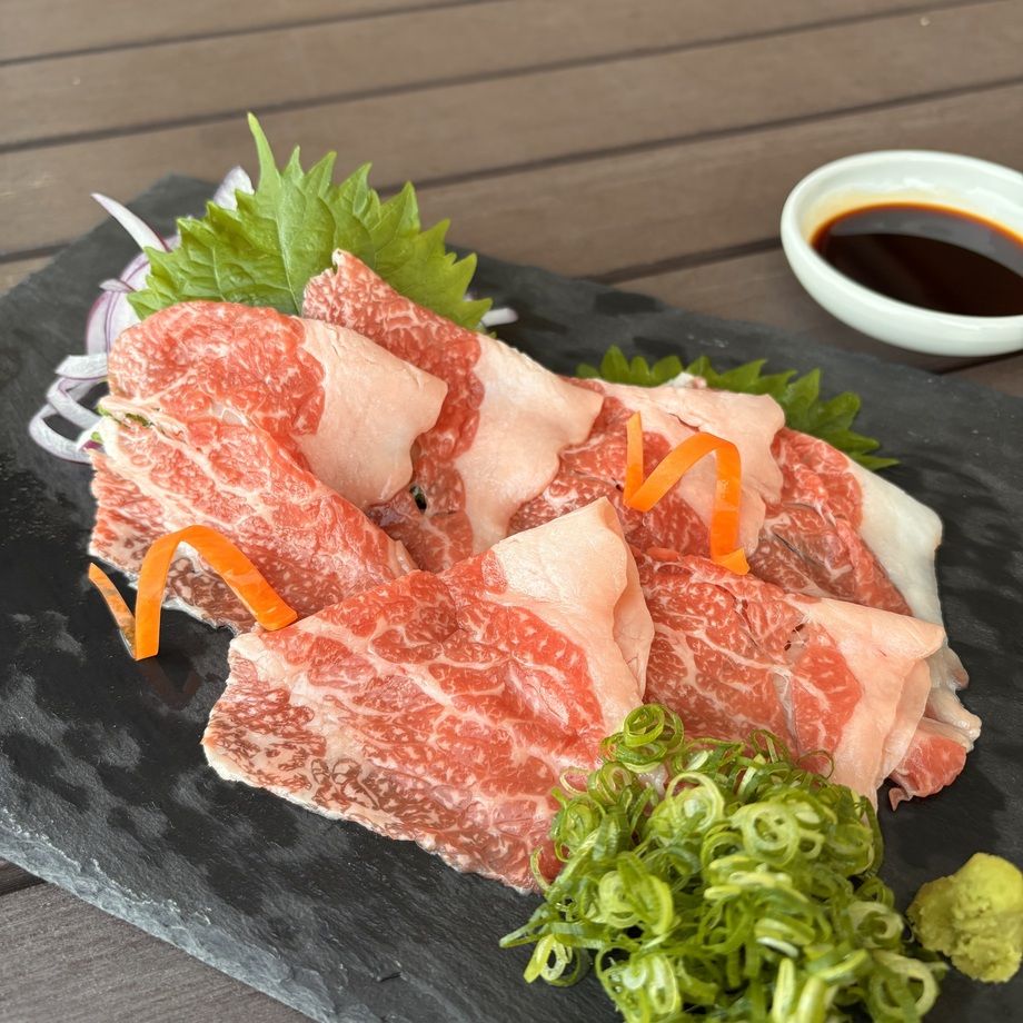 和牛コウネ刺し　