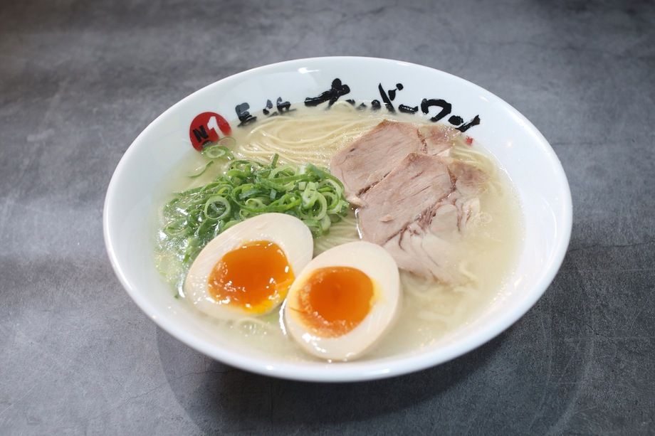 煮玉子ラーメン
