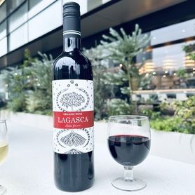 赤：ラガスカ　オーガニック　ティント