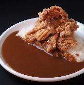 山盛り唐揚げカレー