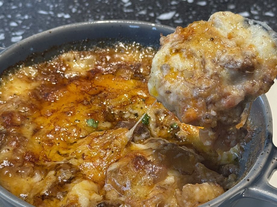 マッシュポテトとビーフシチューのチーズグラタン