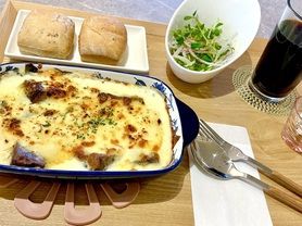 和牛グラトーニ(牛ほほ肉)サラダ&ドリンクセット