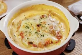 ミネストローネぐるぐるグラタン