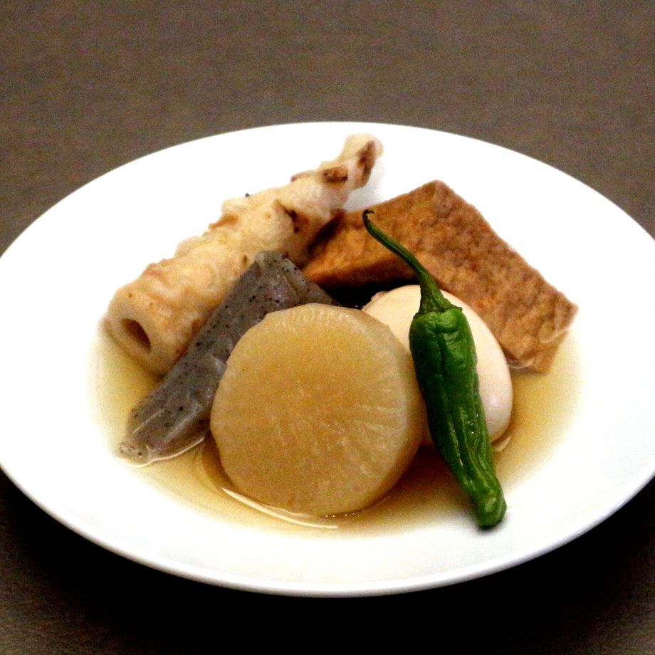 【蕎麦屋の出汁が沁みた】おでん6種盛り