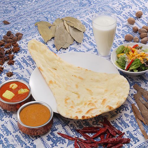 ハーフツインランチ（Half Twin Santoshi  Lunch）