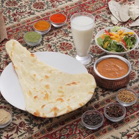 サントシランチ（Santoshi  Lunch）