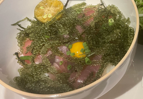 美ら海マグロ海ぶどう丼