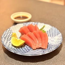 生本マグロ刺身