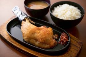 九州産骨付き鶏もも焼き定食