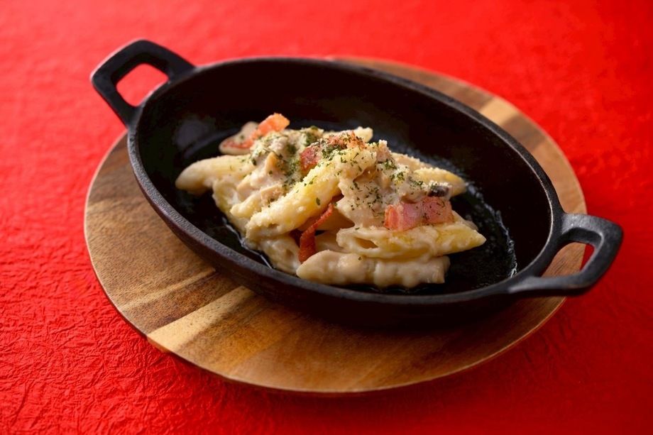 ポルチーニクリームソースペンネ