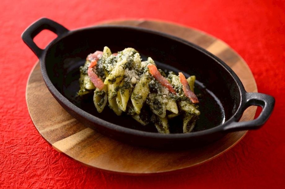 フレッシュ大葉とバジルのジェノベーゼペンネ