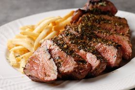 牛サーロインステーキ　カフェ・ド・パリ