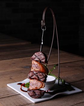 ロッシーニの串焼きスタイル 「クッシーニ」