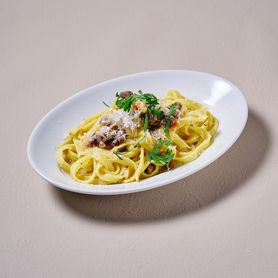 ⭐︎黒胡椒と牛肉のタリアテッレ