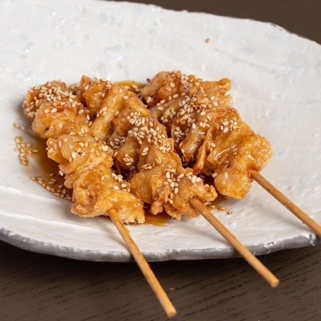 鳥かわパリパリ串(3本)