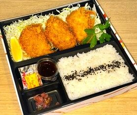 上ヒレ味噌かつ弁当