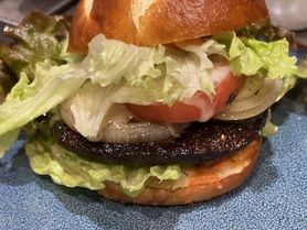 🉐🉐厳選和牛のBiGなハンバーガー🍔