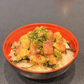 絶品！ポキ丼(ブリ)