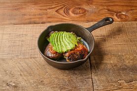 アボカドビアバーグ定食