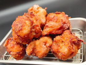 シンプルに美味「唐揚げ定食」