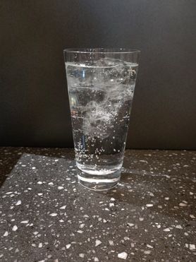 こだわり酒場のレモンサワー