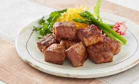 乱切りカットステーキ・150g〈ヒレ〉